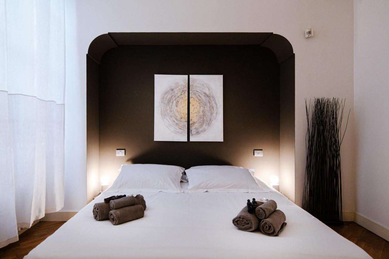 La Finestra Sul Duomo - The House Of Travelers Apartment Como Exterior foto