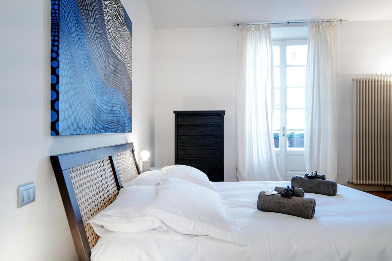 La Finestra Sul Duomo - The House Of Travelers Apartment Como Exterior foto